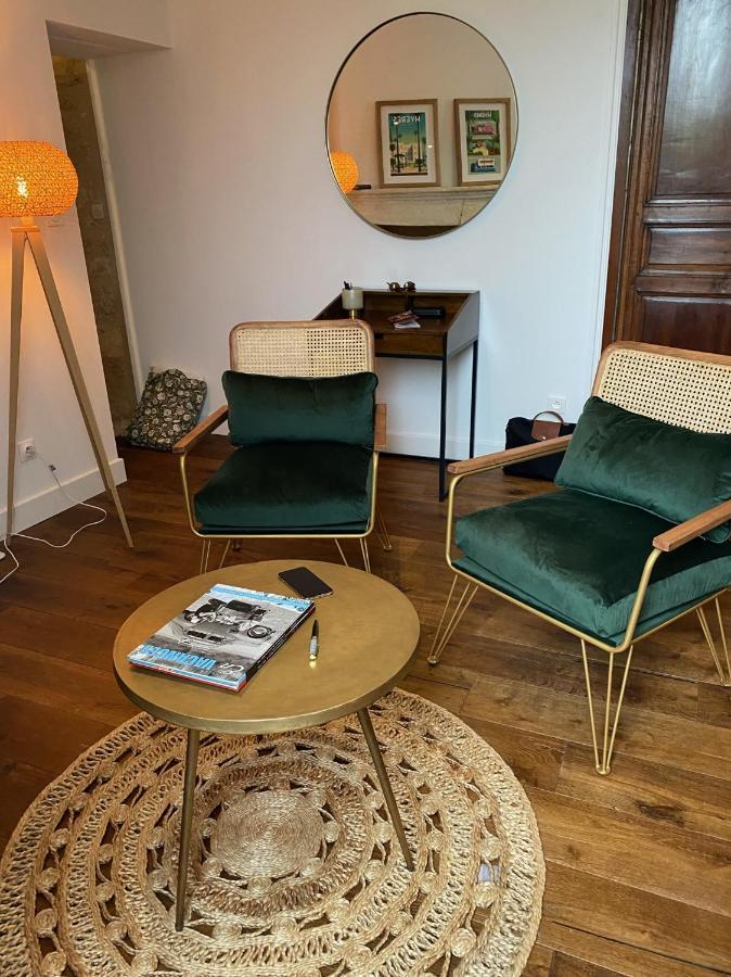 Le Prieure De Saint Pierre Bed & Breakfast Bagian luar foto