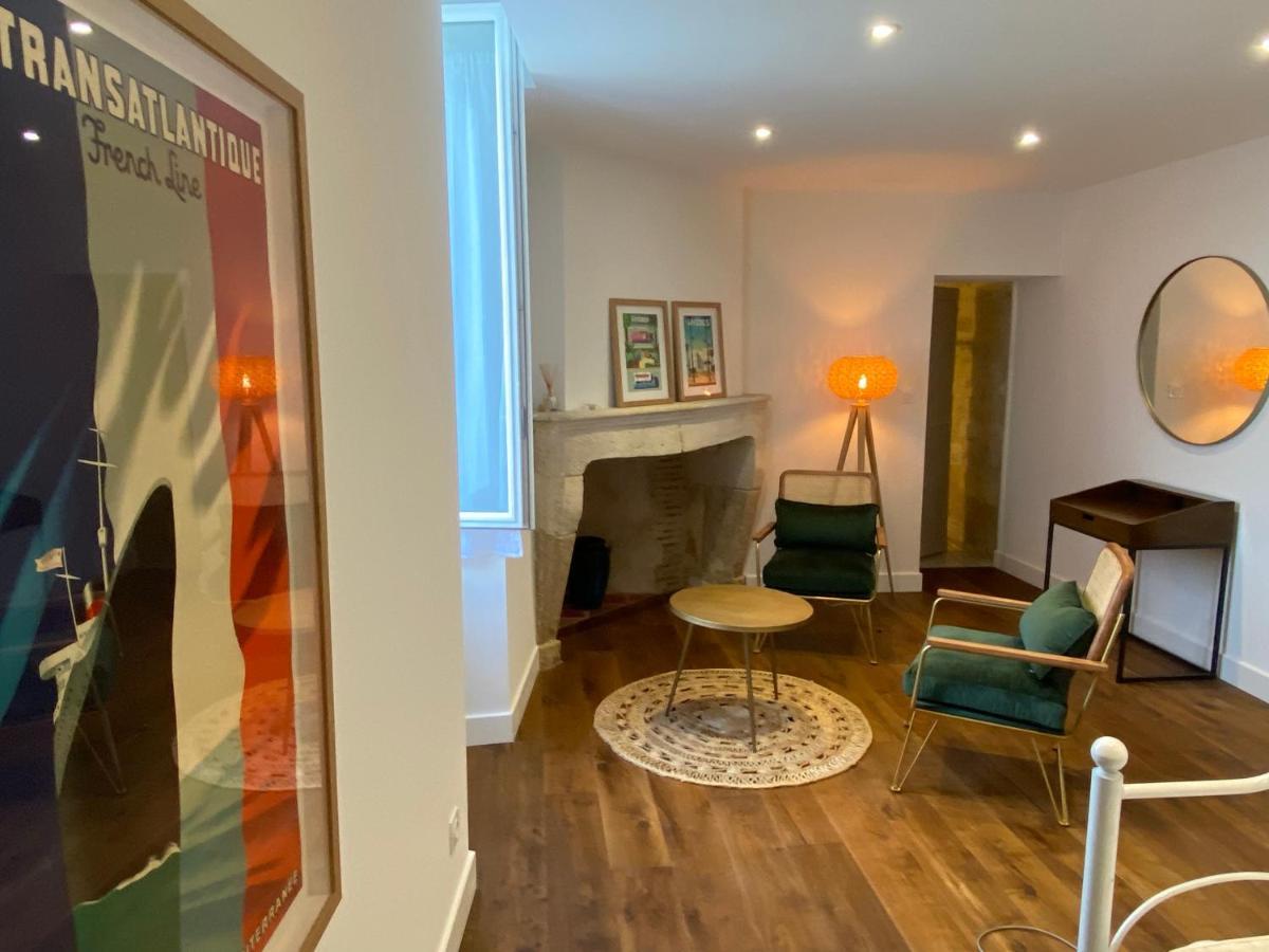 Le Prieure De Saint Pierre Bed & Breakfast Bagian luar foto